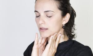 Je li moguće liječiti upalu limfnih čvorova na vratu kod odraslih kod kuće?